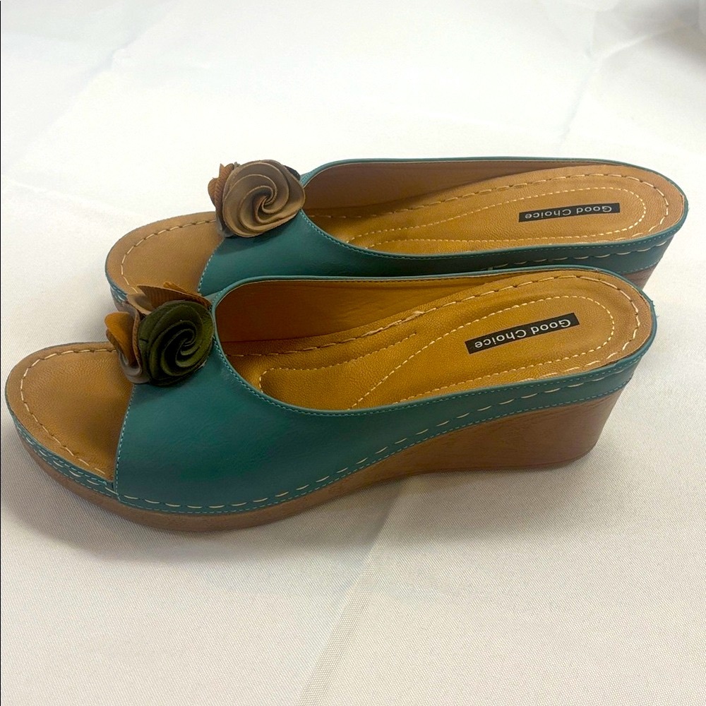 EUC Teal and Tan Floral Wedge Sandals